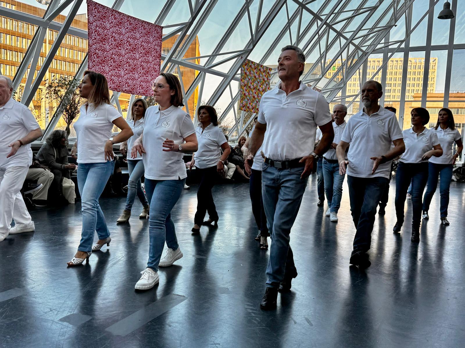 Line dance